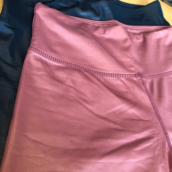 Mauve Liquid Biker Shorts - Picture 2 of 4